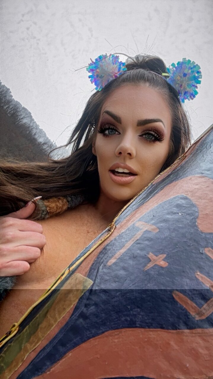 Ariasins (@aria_sins), OnlyFans creator