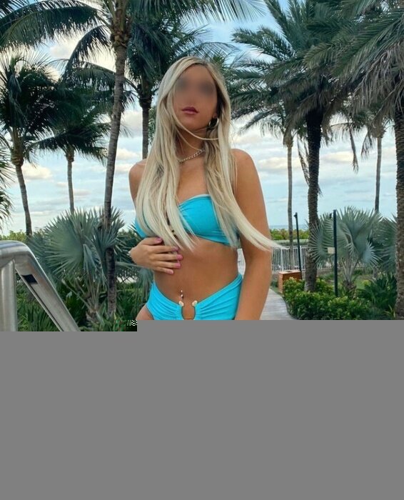 Ariaadlervip (@ariaadlervip), OnlyFans creator
