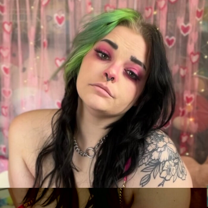 Ariaeisleyfree (@ariaeisleyfree), OnlyFans creator