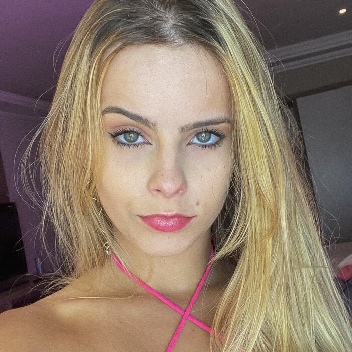 Ariajonnes (@ariajonnes), OnlyFans creator