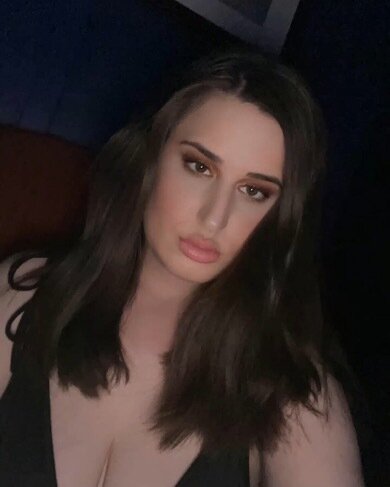 Ariasilverxxx (@ariasilverxxx), OnlyFans creator