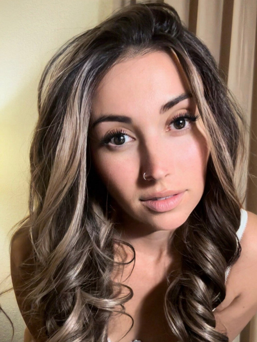 Arielariosvip (@arielariosvip), OnlyFans creator