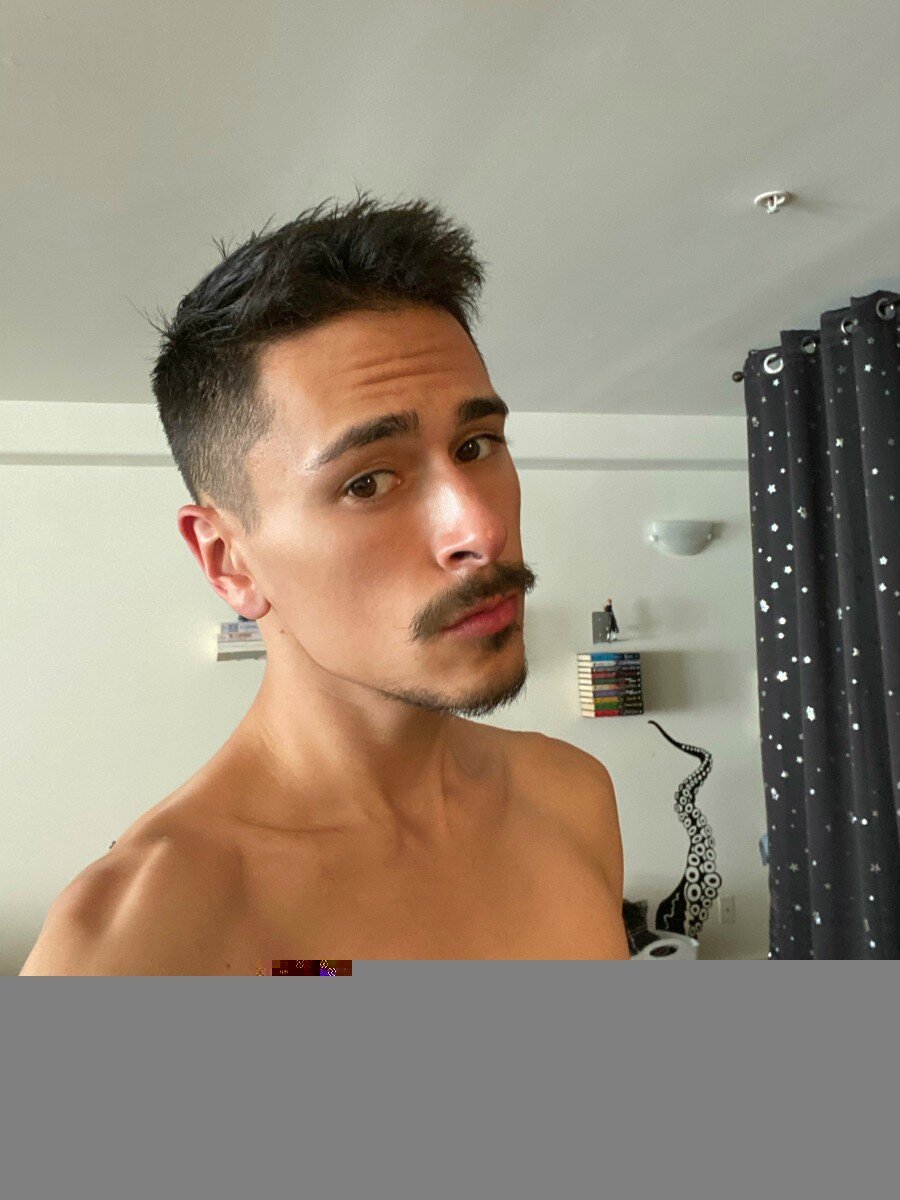 Arisaldox (@aris_aldox), OnlyFans creator