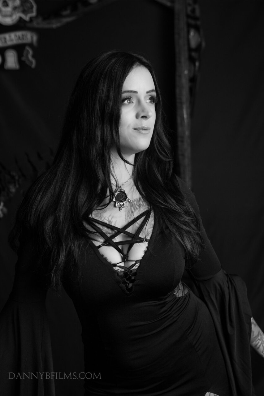 Arkhamtittyfree (@arkhamtitty_free), OnlyFans creator