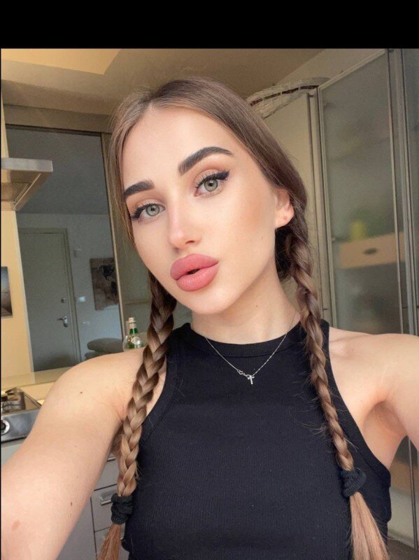 Arrivaluxery (@arrivaluxery), OnlyFans creator