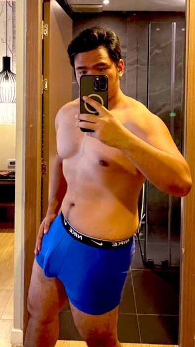 Artofdark13 (@artofdark13), OnlyFans creator