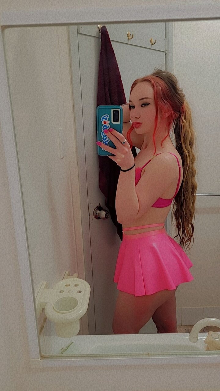 Asfreshasadaisy (@asfreshasadaisy), OnlyFans creator