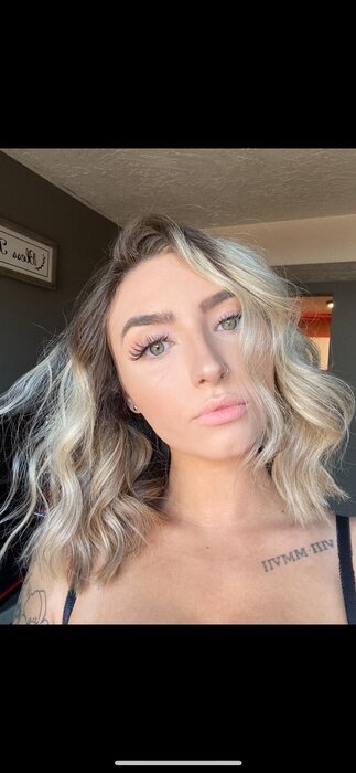 Ashdanielle (@ashdanielle), OnlyFans creator