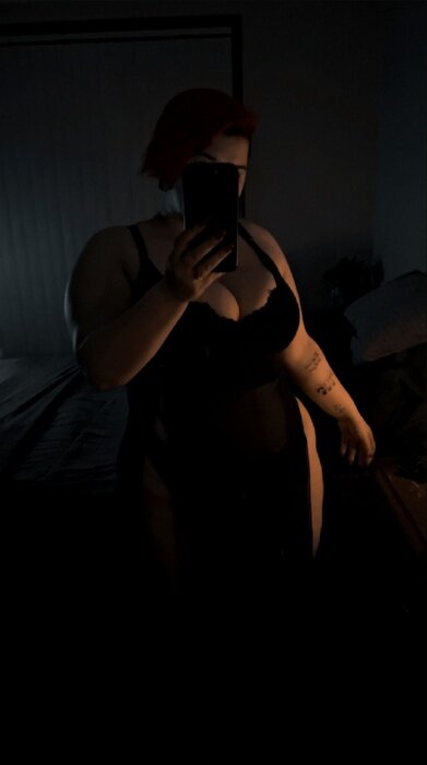 Ashleyblu781 (@ashleyblu781), OnlyFans creator