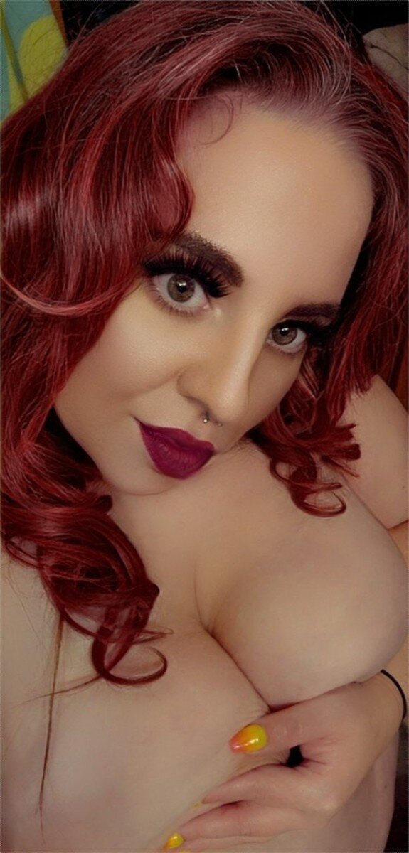 Ashley (@ashleyk69), OnlyFans creator