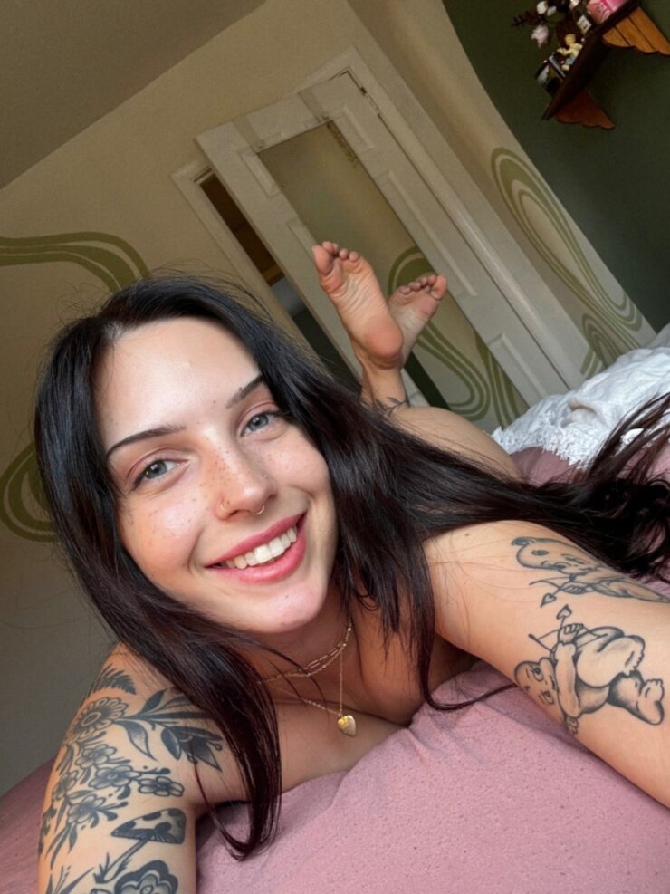 Ashleylottsxo (@ashleylottsxo), OnlyFans creator