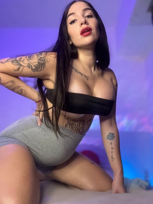 Ashleyride (@ashleyride), OnlyFans creator