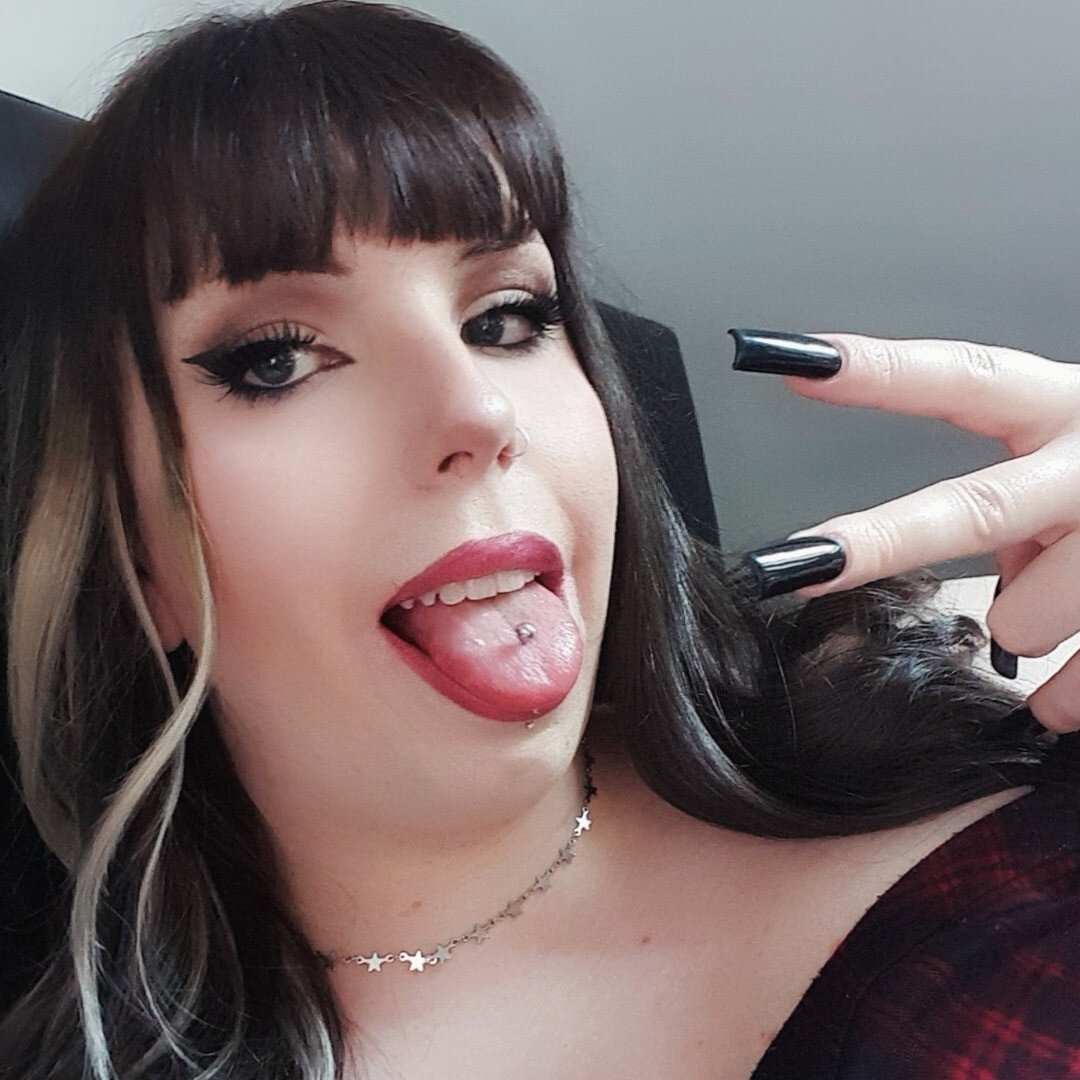 Ashley (@ashleytaylormtf), OnlyFans creator