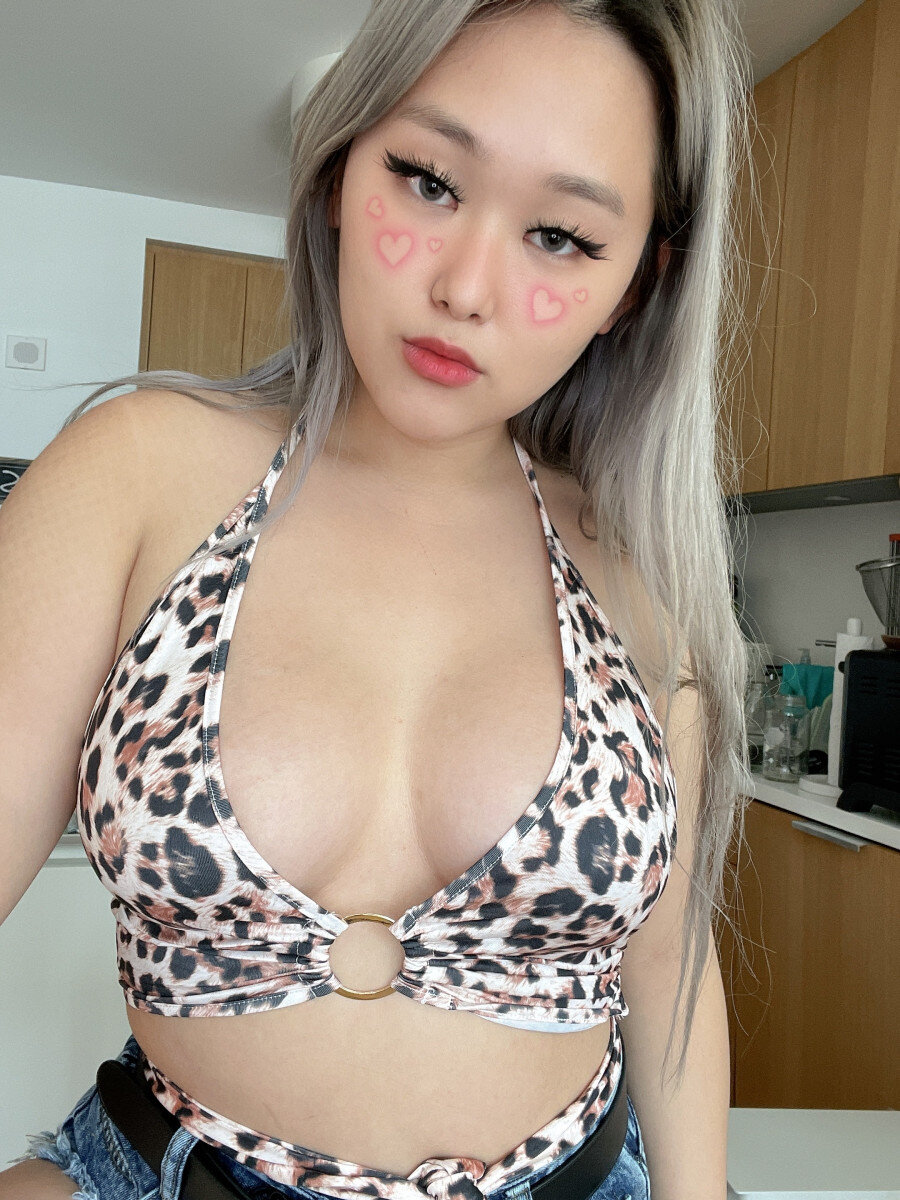 taking (@ashleyxkimmx), OnlyFans creator