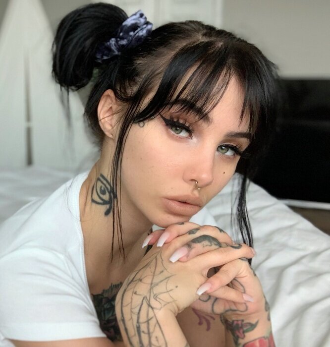 Ashlielotustv (@ashlielotustv), OnlyFans creator