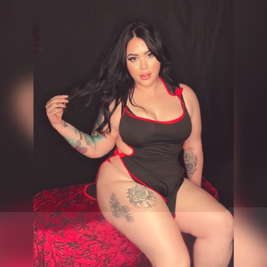 Ashlyntayler (@ashlyntayler), OnlyFans creator