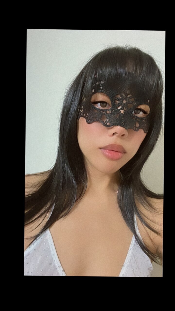 Asianbbcluvr (@asianbbcluvr), OnlyFans creator
