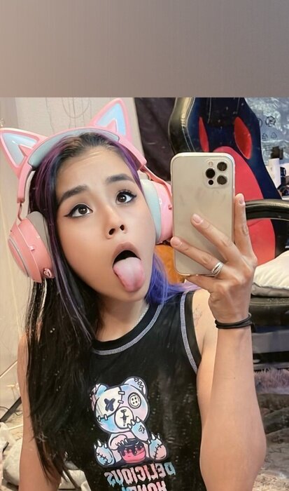 Asiangamerxx (@asiangamerxx), OnlyFans creator