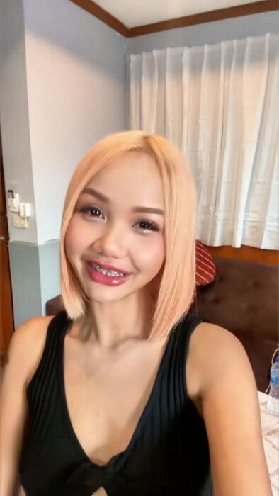 Asiangoldenbeauty (@asiangoldenbeauty), OnlyFans creator