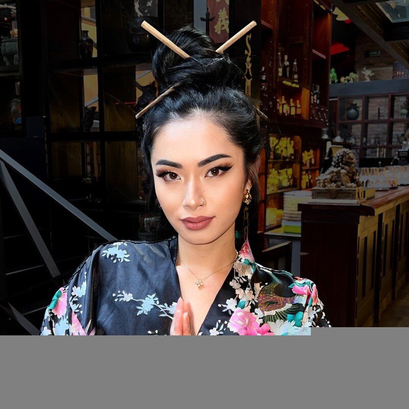 Asianiina