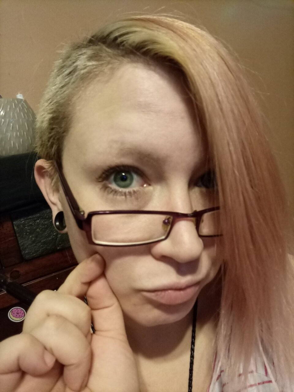 Astrid (@astridanchors), OnlyFans creator