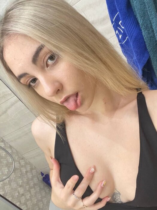 Asuna (@asuna_lee), OnlyFans creator