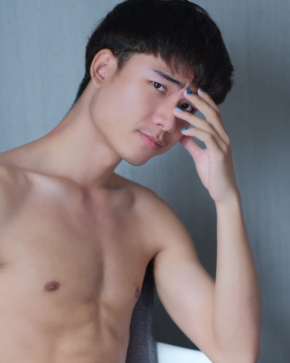 Atenna08 (@atenna08), OnlyFans creator