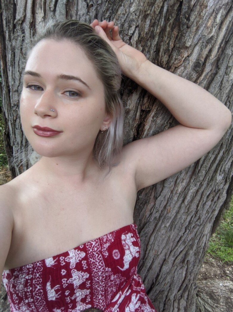 Athenamaevefree (@athena.maeve.free), OnlyFans creator