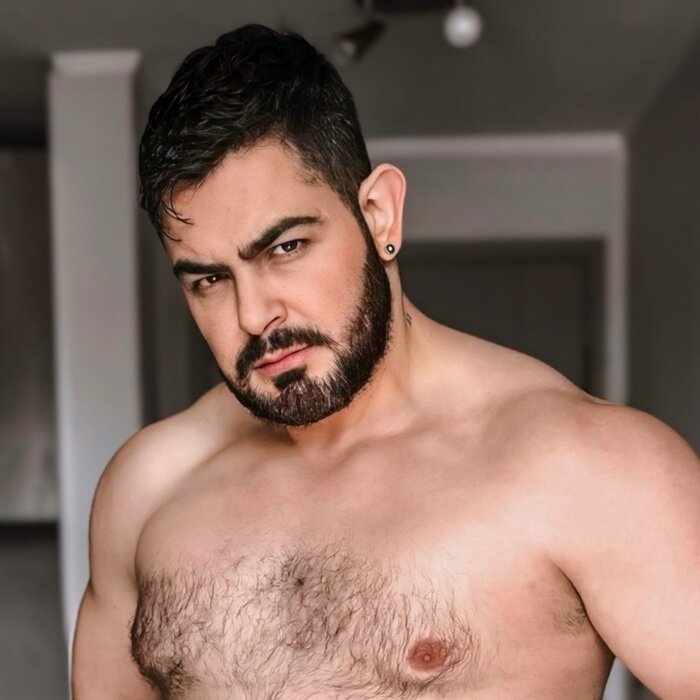 Augustoalbornoz (@augustoalbornoz), OnlyFans creator
