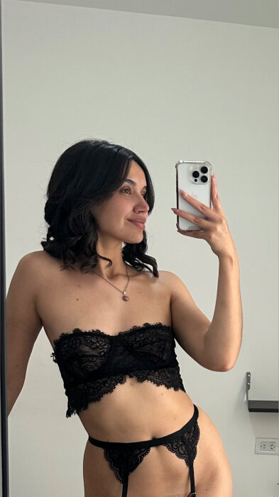 Auralaurent (@auralaurent), OnlyFans creator