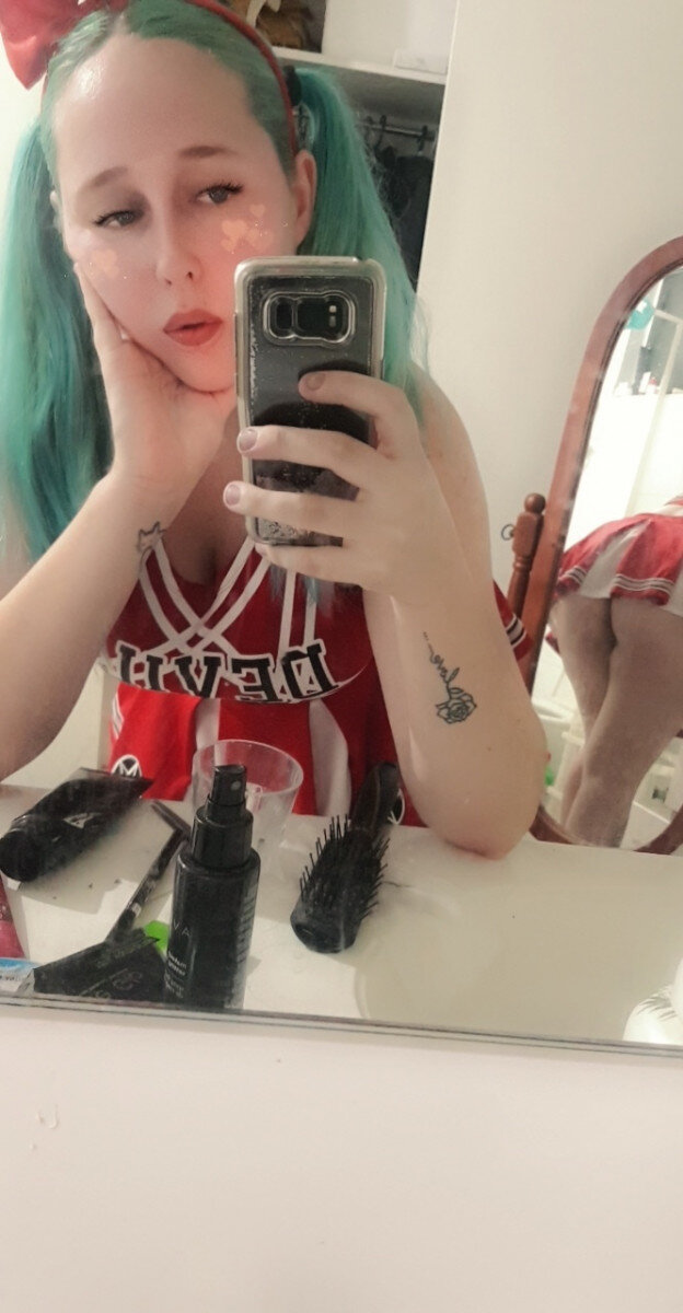 Auroraluv (@auroraluv), OnlyFans creator