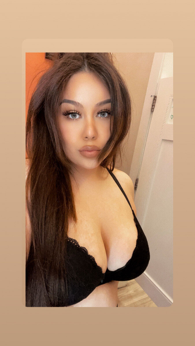 Autumnbee123 (@autumnbee123), OnlyFans creator