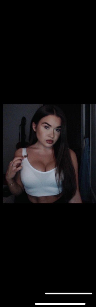 Avajade (@ava-jade), OnlyFans creator