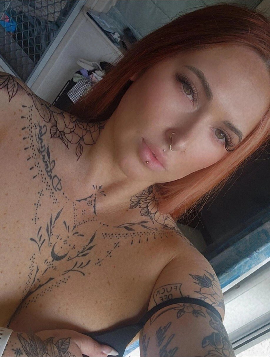 Avarose7 (@avarose7), OnlyFans creator