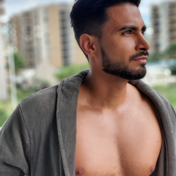 Avelcasanova (@avelcasanova), OnlyFans creator