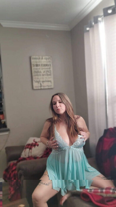 Avivalynn69 (@avivalynn69), OnlyFans creator