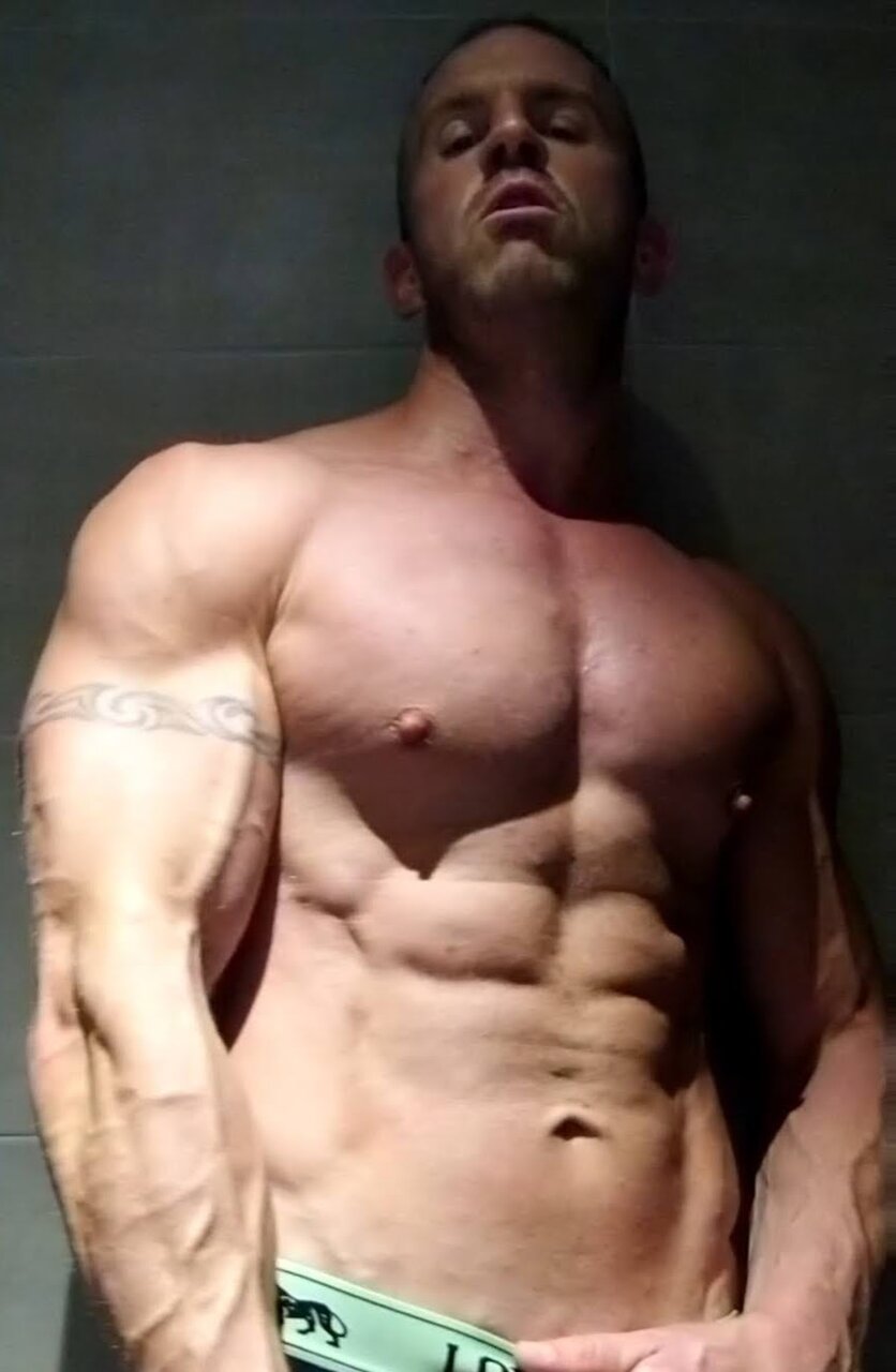 Awakevin122 (@awakevin122), OnlyFans creator