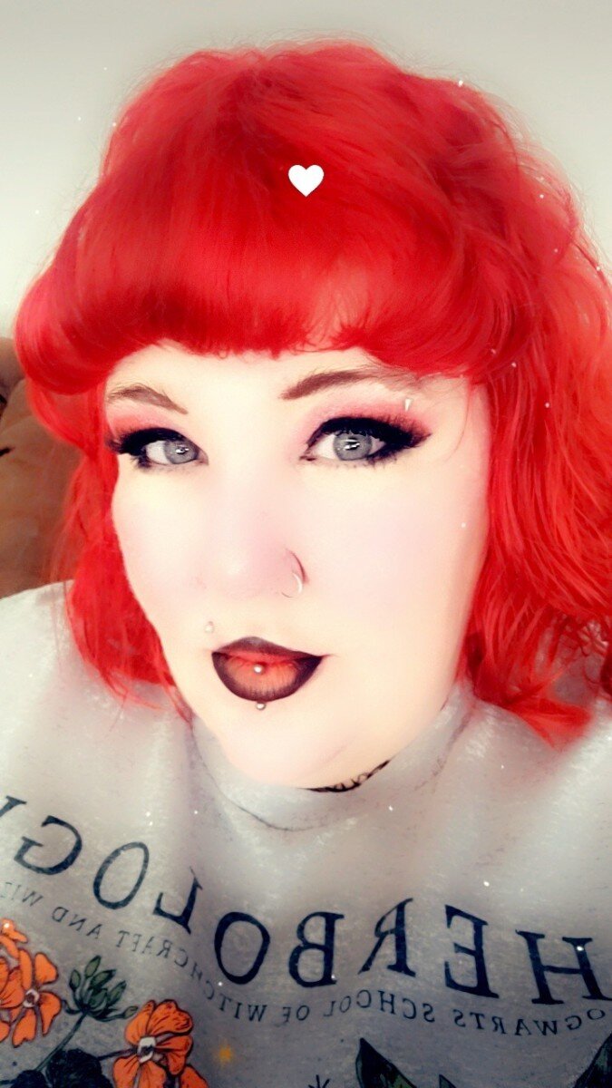 Awkwardn00dle (@awkwardn00dle), OnlyFans creator