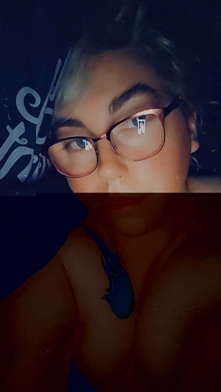 Azaelia89 (@azaelia89), OnlyFans creator