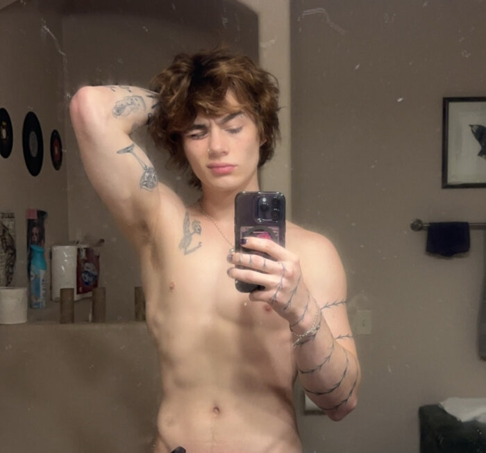 Bmckenzie (@b.mckenzie), OnlyFans creator