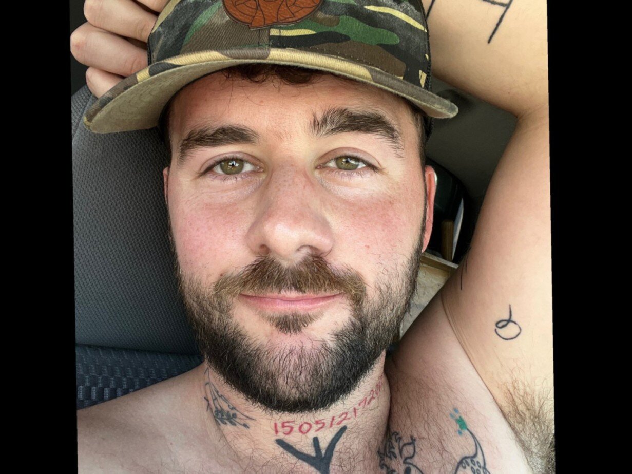 B8insideme (@b8insideme), OnlyFans creator