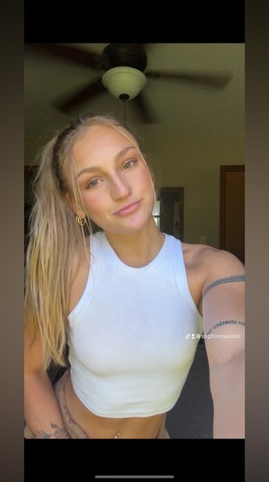 Babelicious (@babelicious), OnlyFans creator