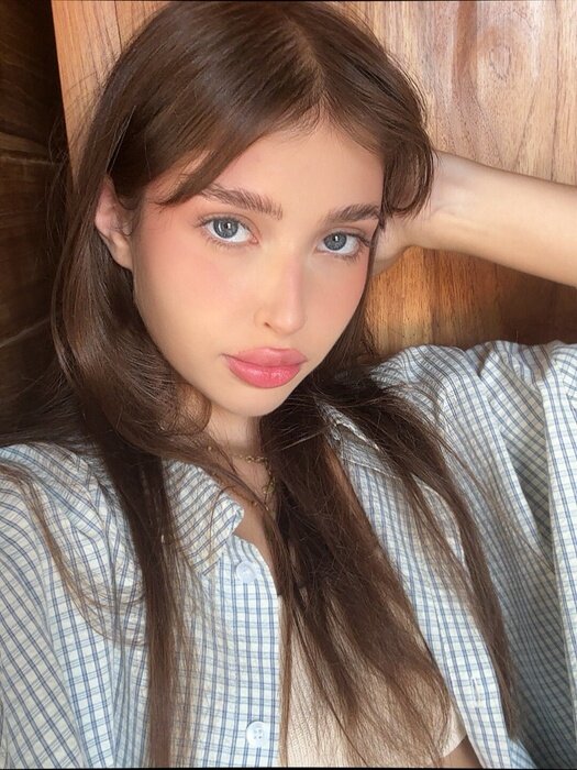 Luna (@babii_lunafree), OnlyFans creator