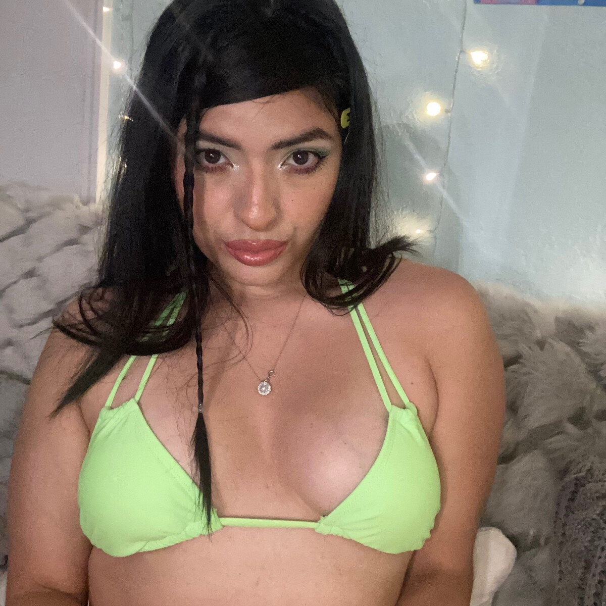 Baby7violett (@baby7violett), OnlyFans creator