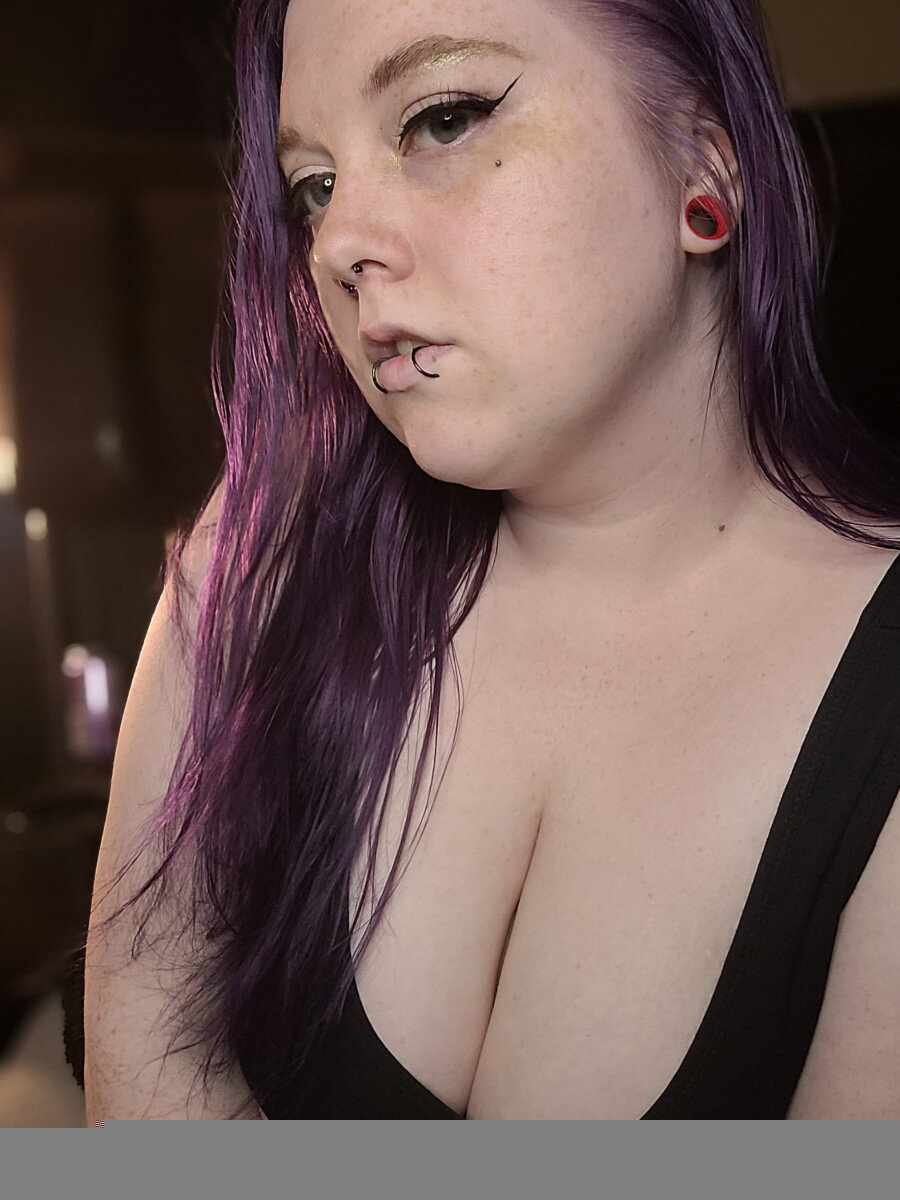 Babybaphomet (@babybaphomet), OnlyFans creator