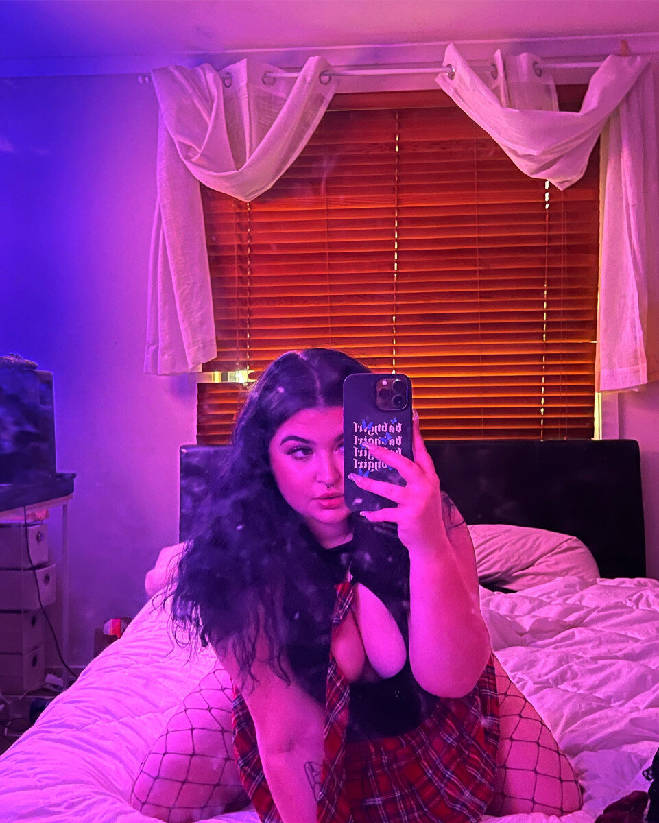 Babyc8 (@babyc_8), OnlyFans creator