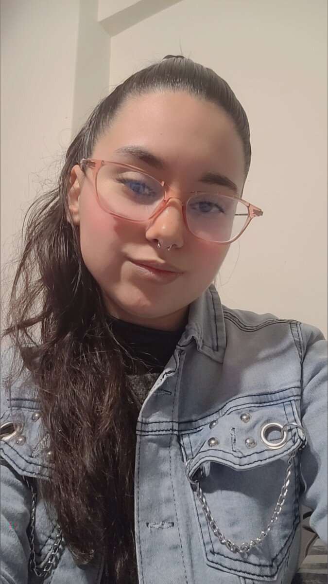 Babyflorcita (@babyflorcita), OnlyFans creator