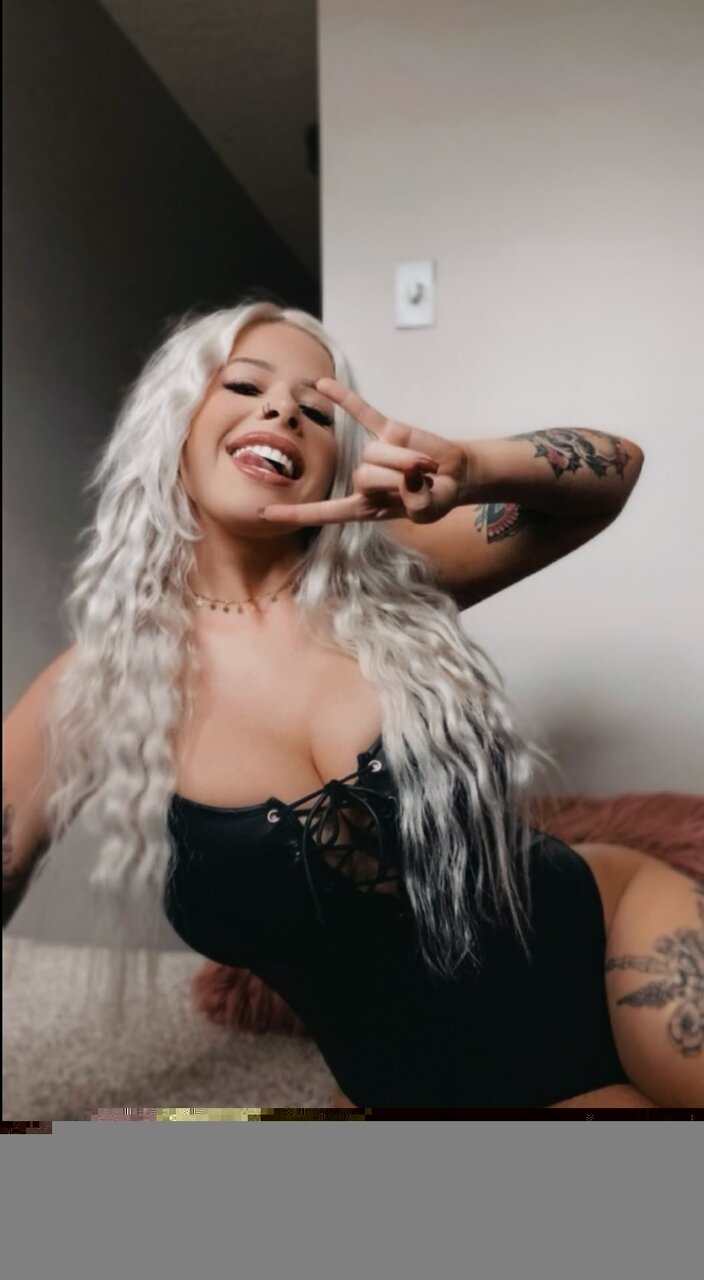 Babygabsss (@babygabsss), OnlyFans creator