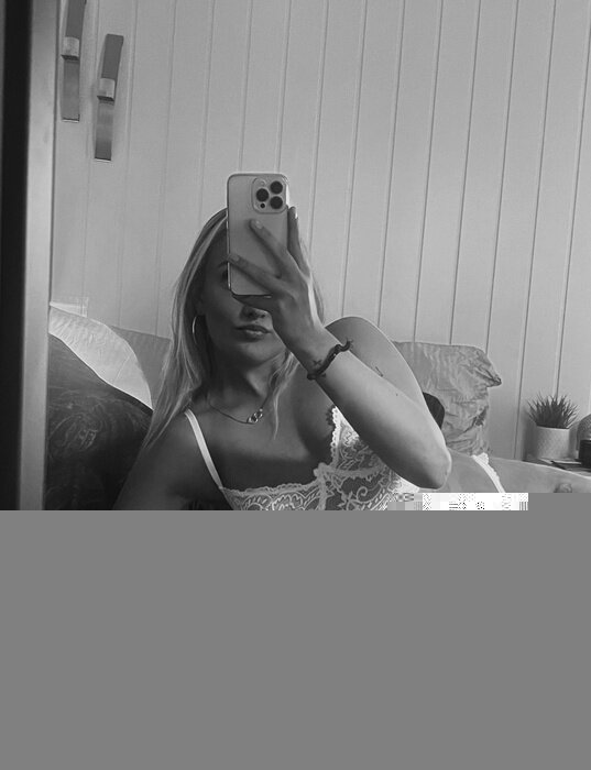 Babygirlxxi (@babygirlxxi), OnlyFans creator