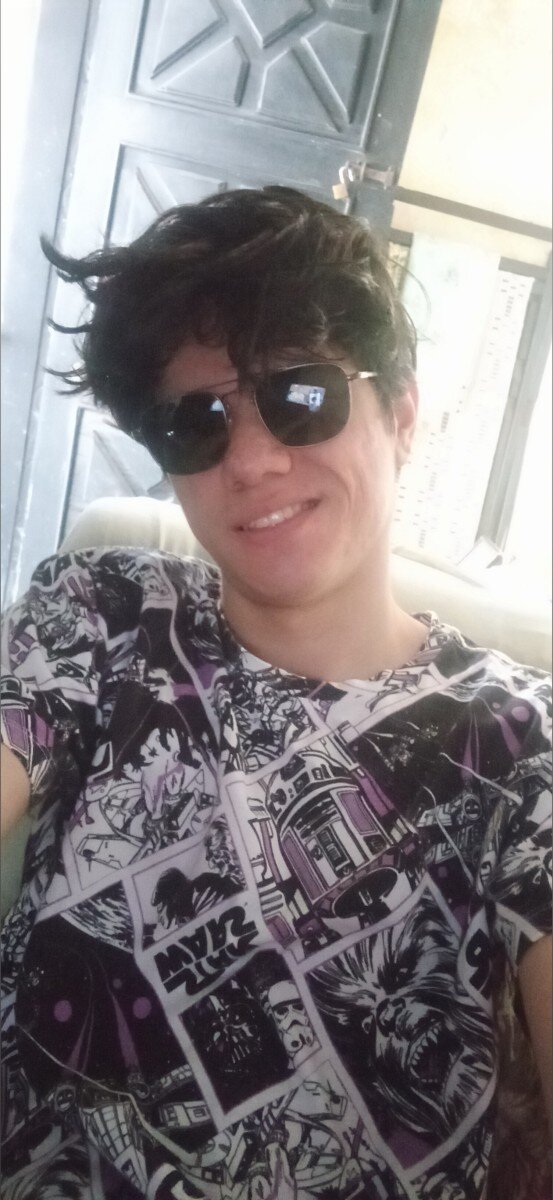 Hugo (@babykingx), OnlyFans creator